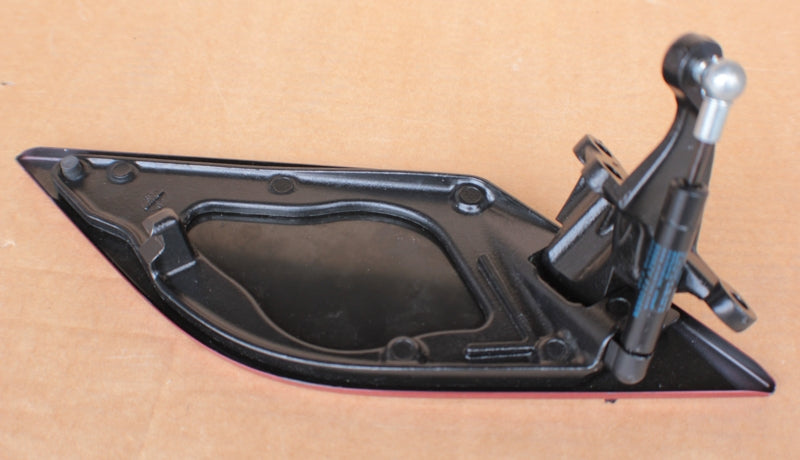 FUEL FILLER DOOR HINGE & COVER ROADSTER