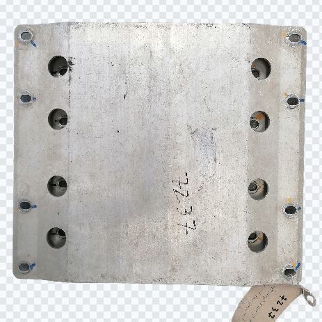 Image of PLATE TRANSMISSION TUNNEL REINFORCEMENT