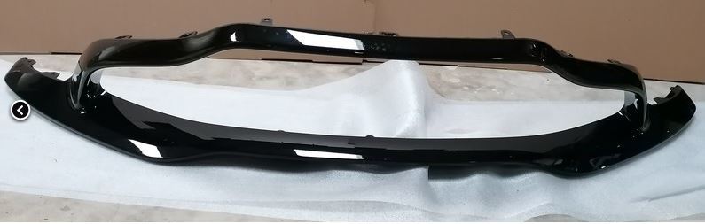 GLOSS BLACK FRONT SPLITTER SURROUND