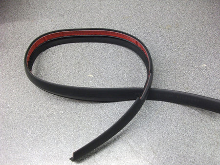 LEFT HAND DOOR MARGIN SEAL