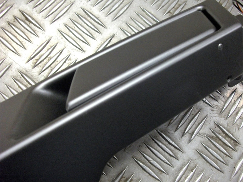 RIGHT HAND INNER DOOR RELEASE HANDLE