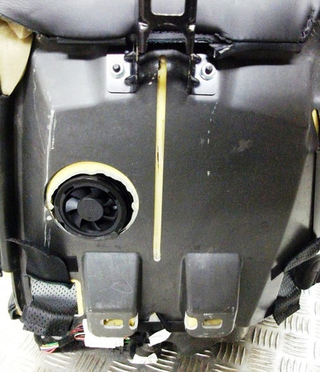 LEATHER REAR SEAT UNIT RIGHT HAND