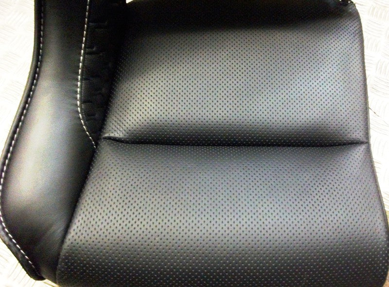 LEATHER REAR SEAT UNIT RIGHT HAND
