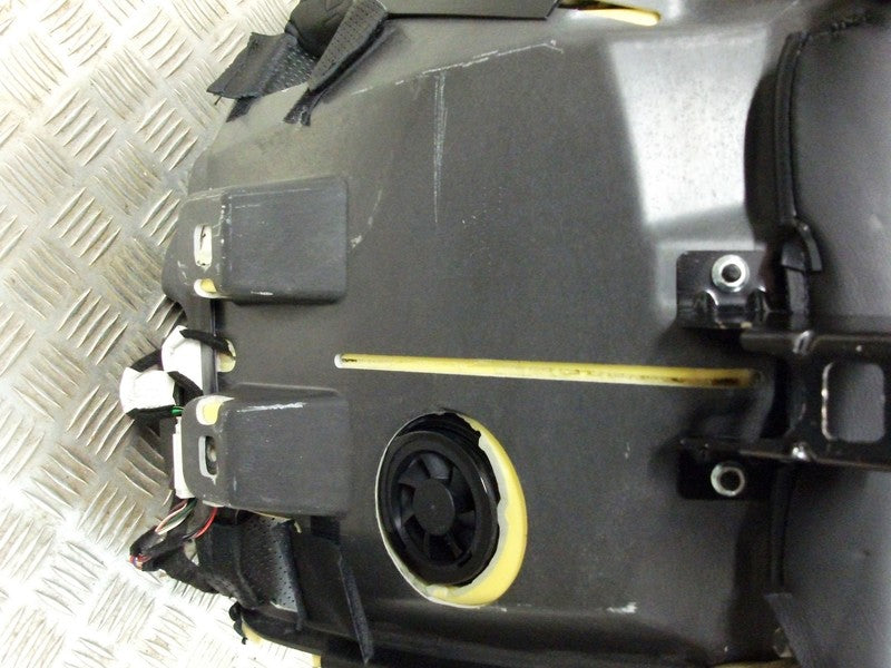 LEATHER REAR SEAT UNIT LEFT HAND