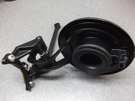Image of FUEL GAS FILLER DOOR WITH LATCH