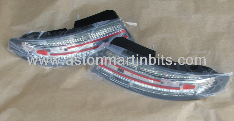REAR TAIL LAMP SET CLEAR LENS