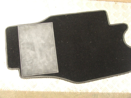 BLACK FOOTWELL CARPET MAT RIGHT HAND FOR RIGHT HAND DRIVE