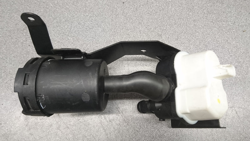 Image of DMTL FUEL VAPOR FILTER AND BRACKET