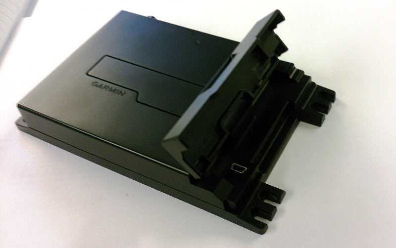 GARMIN GPS NAVIGATION UNIT NEW NORTH AMERICA