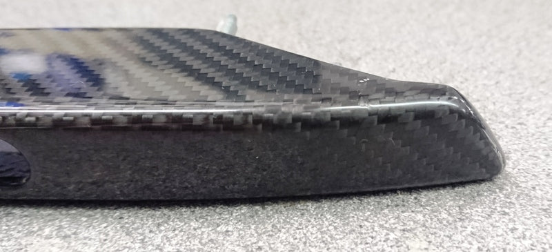 LEFT HAND CARBON DOOR STRAKE 
