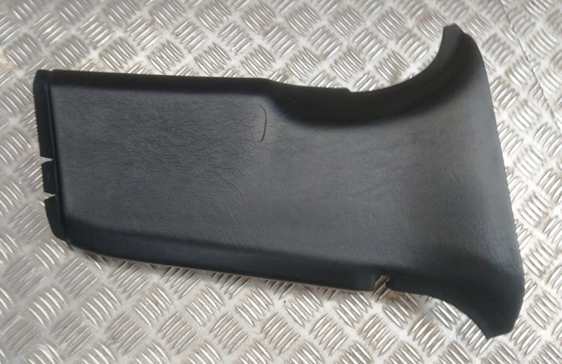 Image of CENTRAL LOWER BODY SIDE TRIM RIGHT HAND