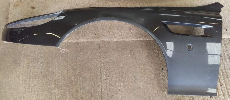 LEFT FRONT WING FENDER