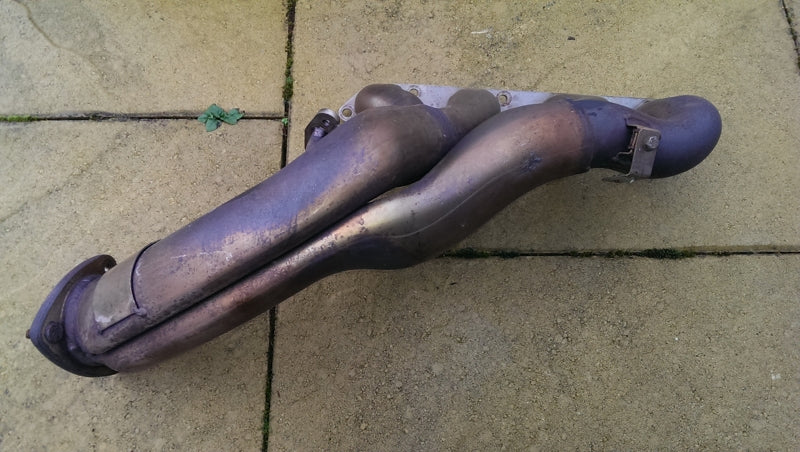 EXHAUST MANIFOLD - HEADER  RIGHT