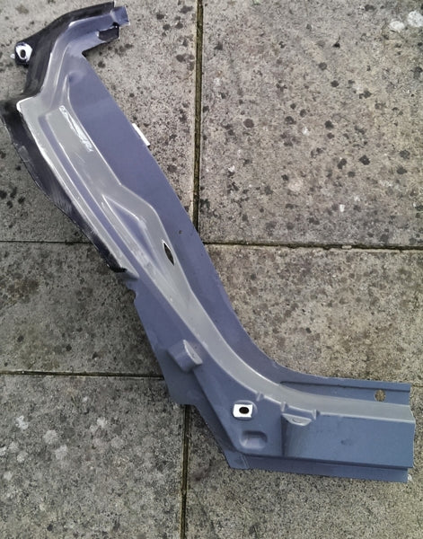 DOOR SURROUND RIGHT SIDE C POST