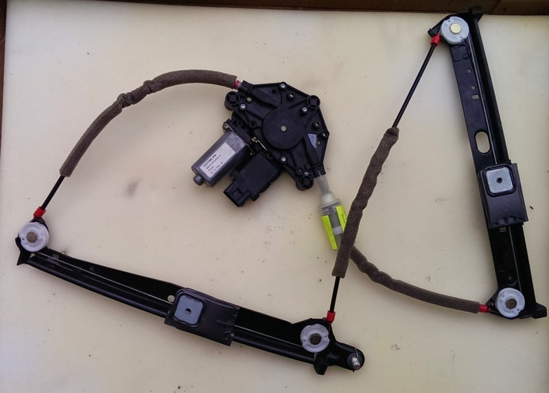 WINDOW REGULATOR AND MOTOR LEFT