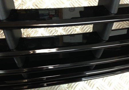 Image of FRONT RADIATOR GRILLE - DARK GLOSS BLACK - V12