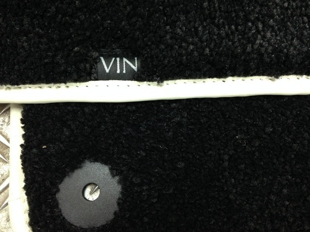 Image of FRONT OVER MAT SET RHD OBSIDIAN BLACK - DEEP PILE