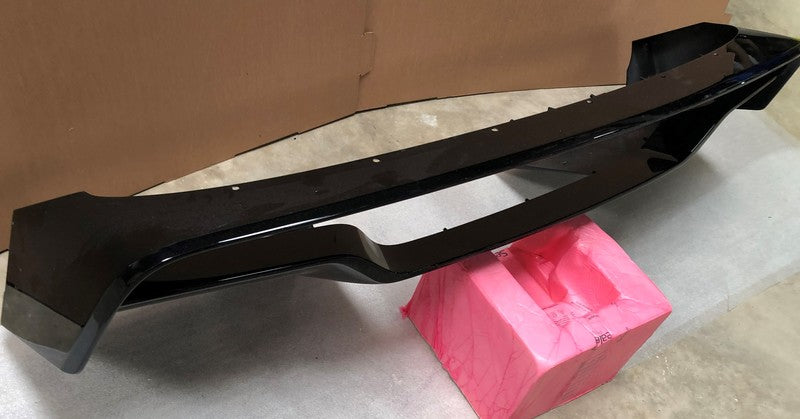 Image of GT8 REAR BUMPER DIFFUSER