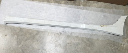 Image of CARBON FIBRE LEFT HAND SILL COVER ROCKER COVER