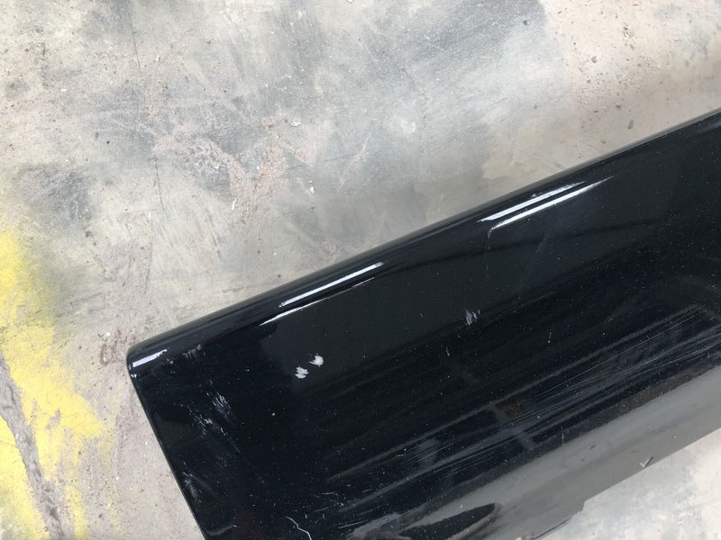 RIGHT HAND SILL BLADE COVER ROCKER COVER