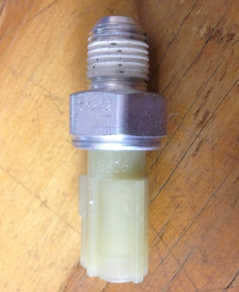 OIL PRESSURE SENSOR SWITCH