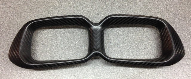 TWIN AIR VENT CENTRE SURROUND - CARBON FIBRE