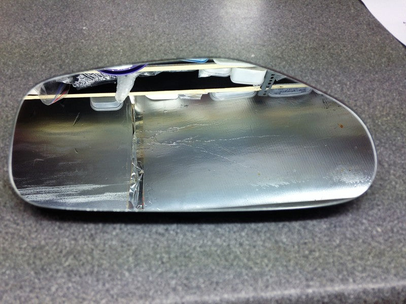 Image of I6 HEATED MIRROR GLASS RIGHT HAND