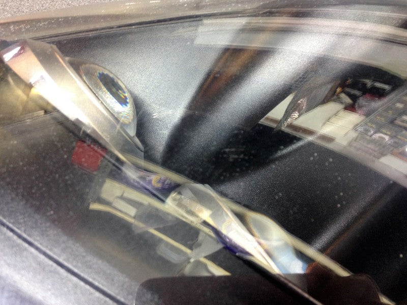 LEFT HAND HEADLIGHT FOR RIGHT HAND DRIVE  4G43