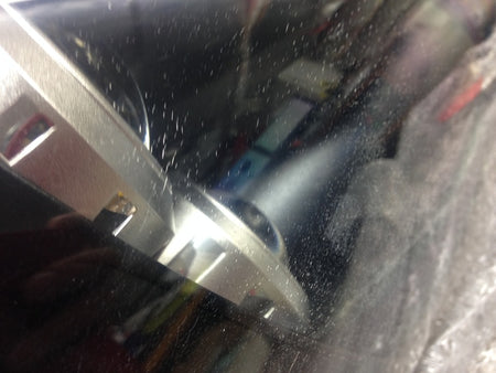 LEFT HAND HEADLIGHT FOR RIGHT HAND DRIVE  4G43