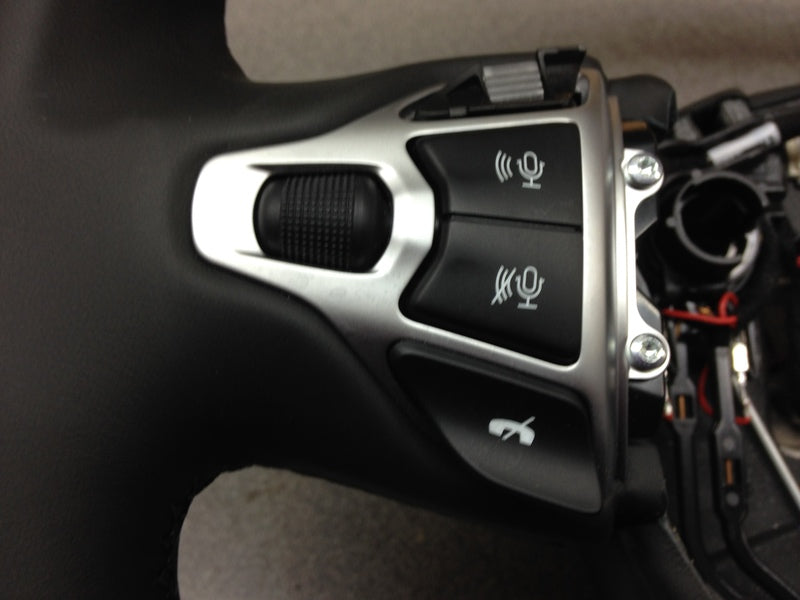 Image of STEERING WHEEL CRUISE BLUETOOTH