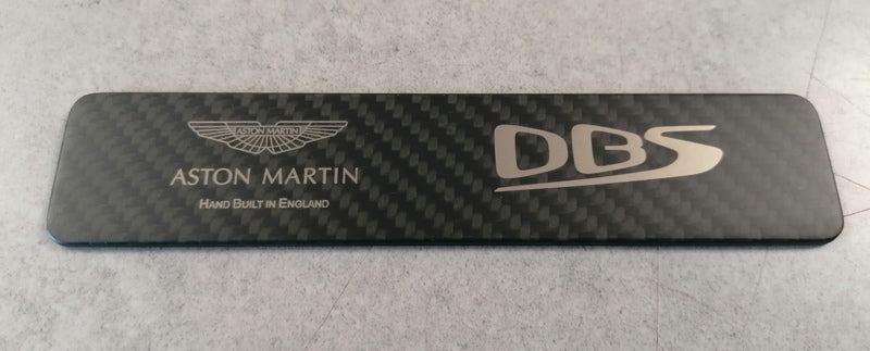 Image of FRONT CARBON SILL PLAQUE BADGE SINGLE