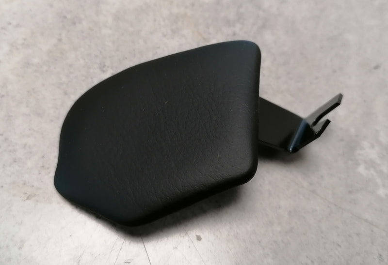 FRONT LEFT HAND SIDE REAR LEATHER DOOR TRIM CAP