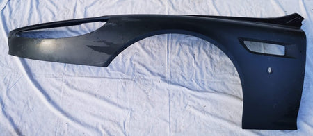 LEFT FRONT WING FENDER
