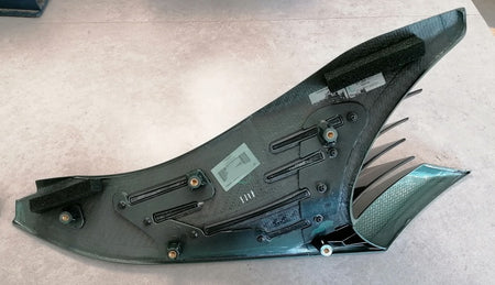 Image of FRONT FENDER LOUVRE VENT - CARBON LEFT
