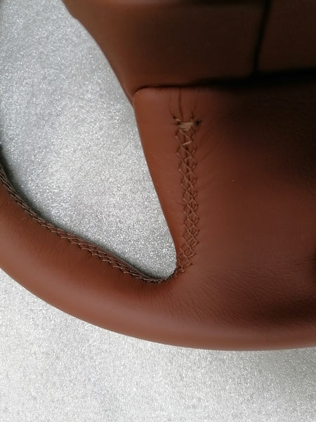 Image of HEATED CHESTNUT TAN LEATHER STEERING WHEEL