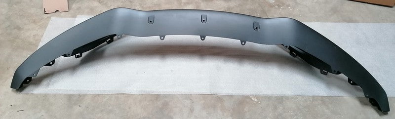 Image of GRAPHITE FRONT SPLITTER SURROUND