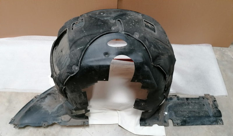 Image of RIGHT FRONT WHEEL ARCH LINER COUPE