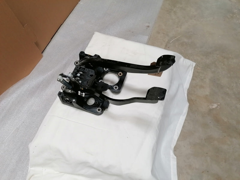 Image of MANUAL PEDAL BOX - RHD