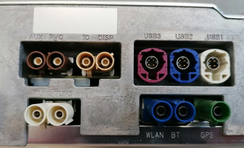 Image of HEAD UNIT INFOTAINMENT - ROW & UK