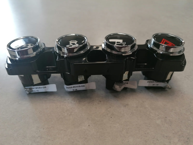 Image of SWITCH SET BRIGHT CHROME