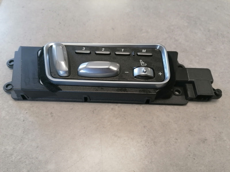 Image of RIGHT FRONT SEAT ELECTRIC ADJUSTER SWITCH