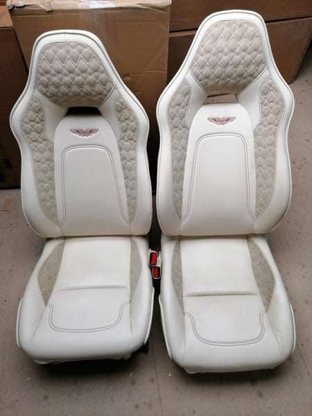 Image of PAIR OF CREAM FRONT SEATS