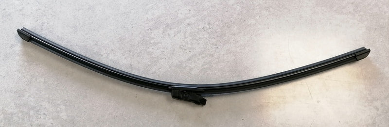 Image of WIPER BLADE LEFT HAND SIDE