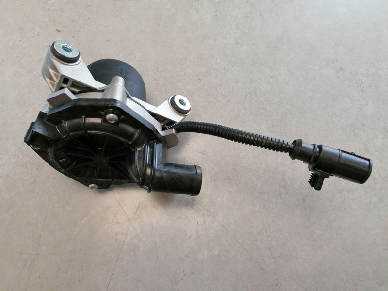 Image of SECONDARY AIR PUMP RIGHT HAND