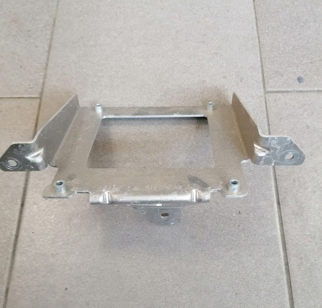 Image of RIGHT HAND SIDE BOSCH ENGINE ECU BRACKET