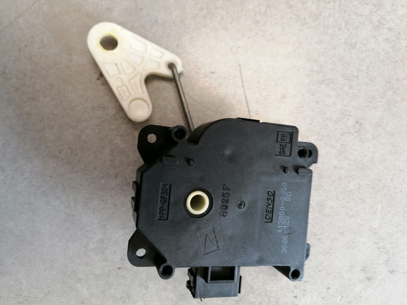 Image of HEATER BLOWER FLAP SERVO ACTUATOR MOTOR