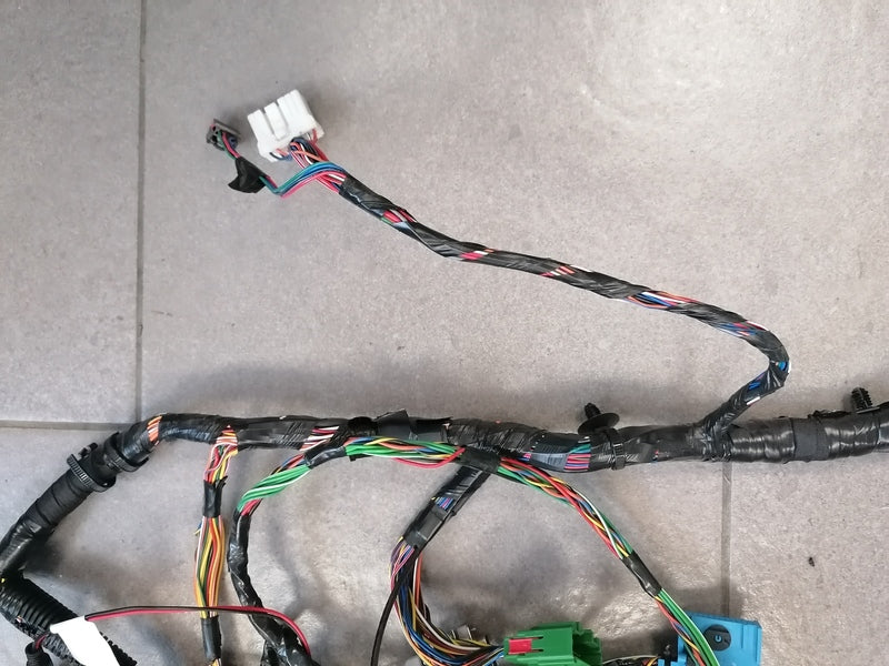 Image of FRONT FACIA WIRING HARNESS DASHBOARD WIRING
