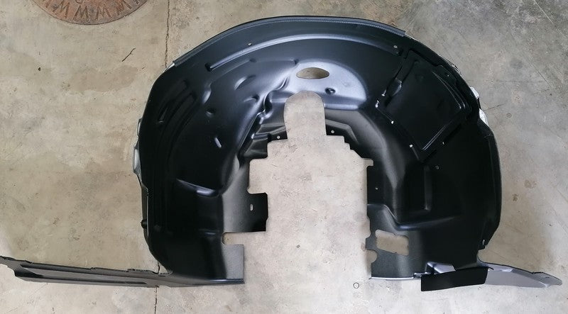 Image of RIGHT HAND FRONT WHEEL ARCH LINER