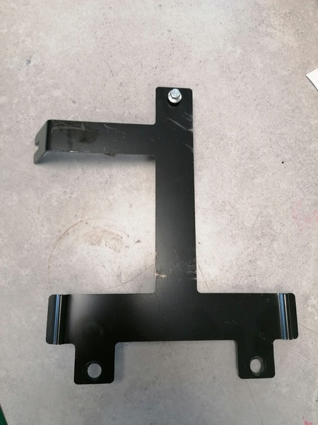 Image of TRANSMISSION CONTROL UNIT MOUNTING BRACKET PLATE