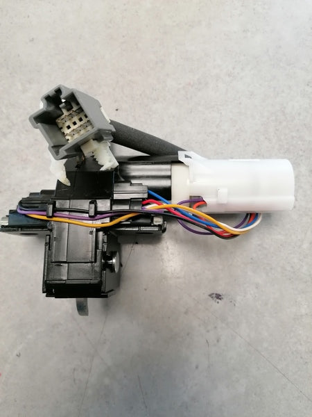 Image of TONNEAU SOFT ROOF LATCH LOCK